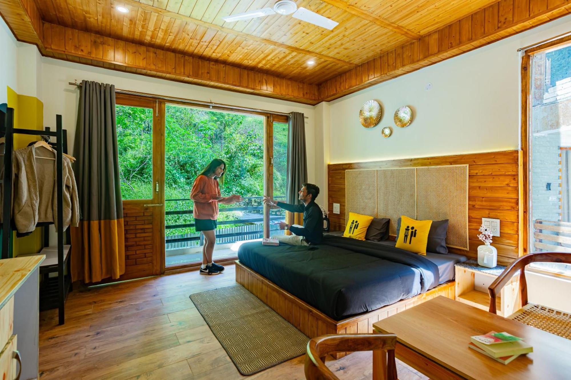 Hostel The *
